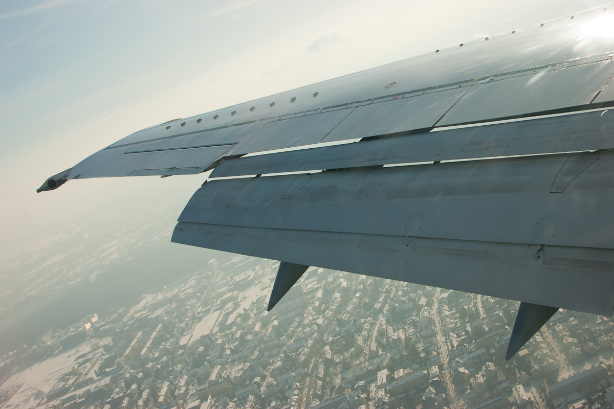 Boeing 737 wing with trailing-edge flaps extended